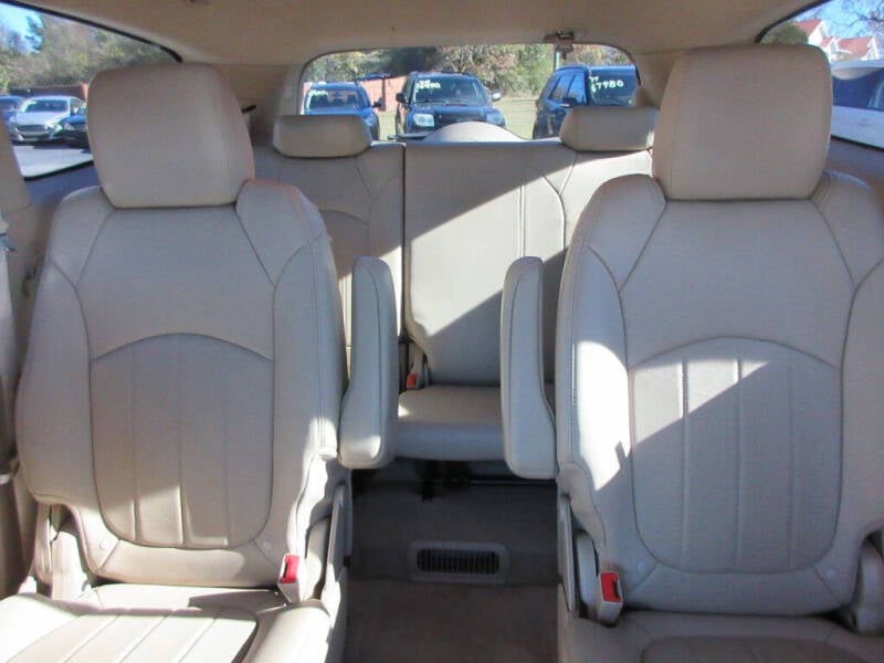 2012 Buick Enclave Leather photo 13