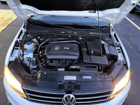 2016 Volkswagen Jetta 1.8T Sport