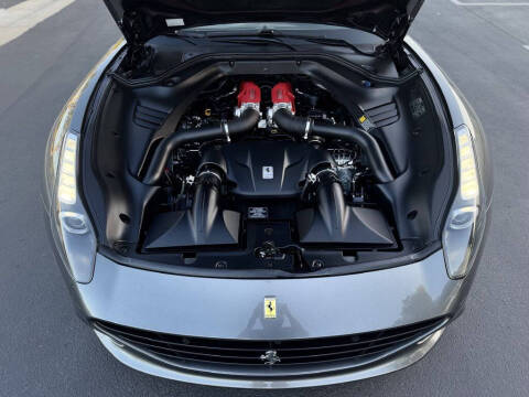 2016 Ferrari California T