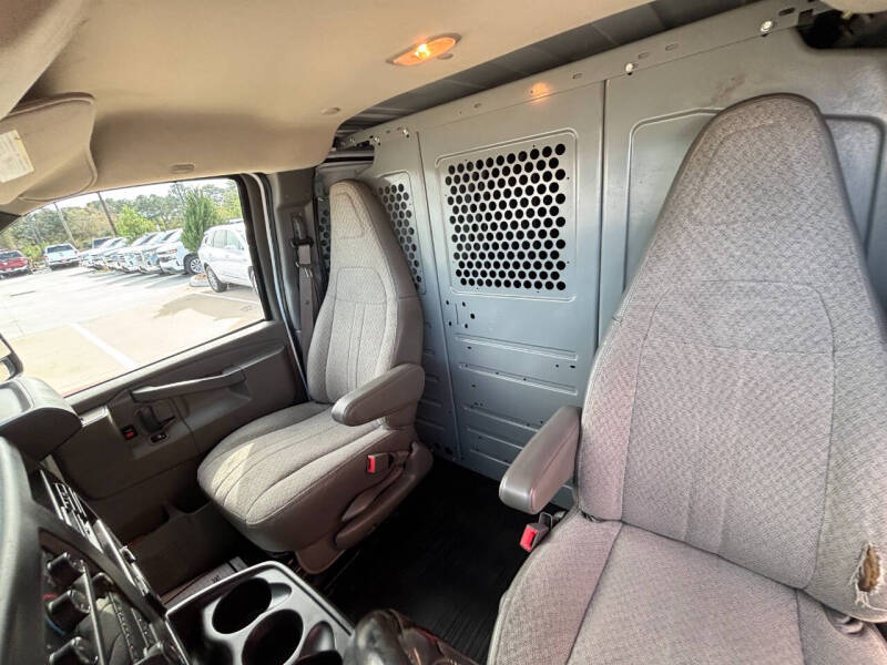 2020 Chevrolet Express 2500