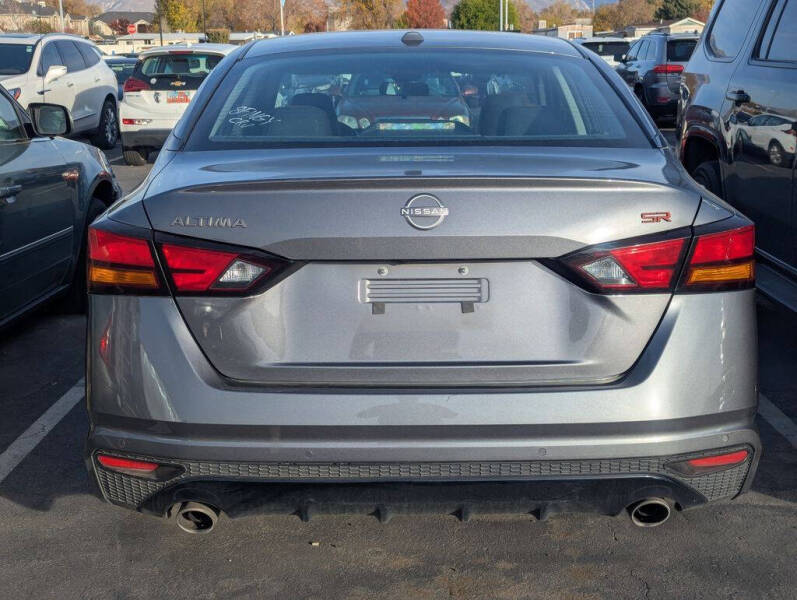 2024 Nissan Altima 2.5 SR