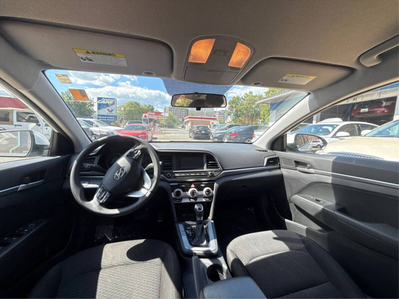 2019 Hyundai Elantra