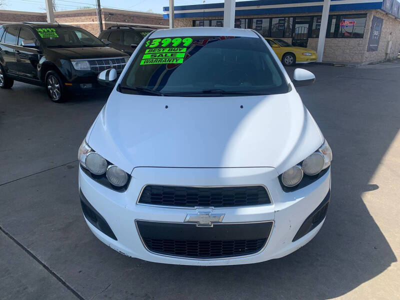 2014 Chevrolet Sonic LS Auto