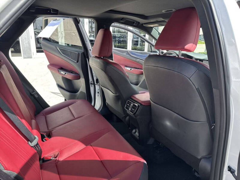 2024 Lexus NX 250 Premium