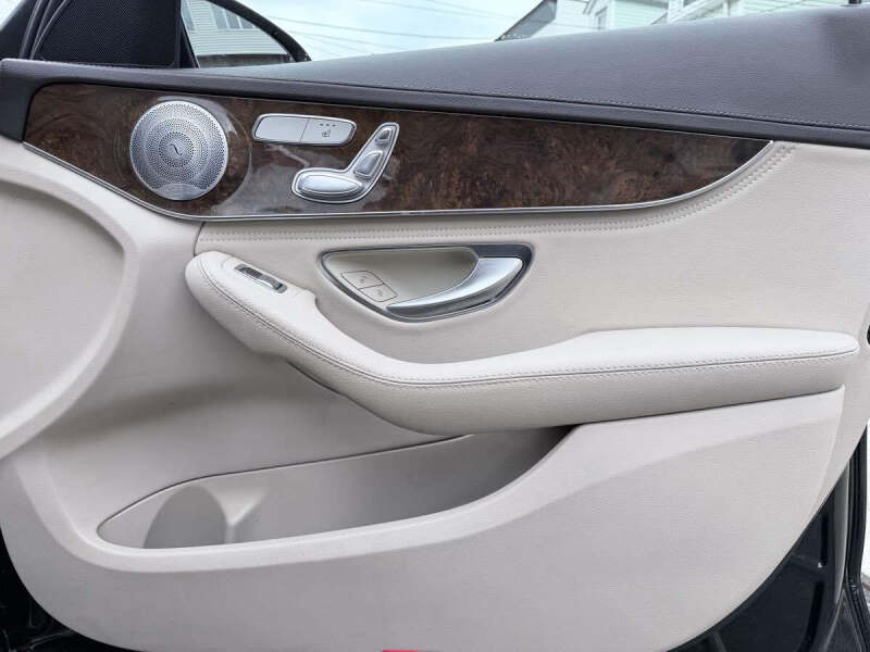 2015 Mercedes-Benz C-Class C 300 4MATIC