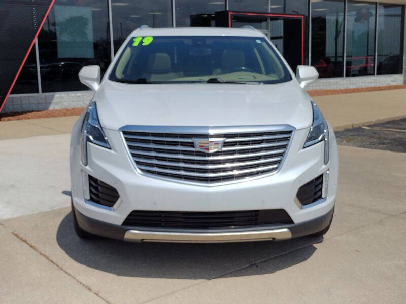 2019 Cadillac XT5 Platinum