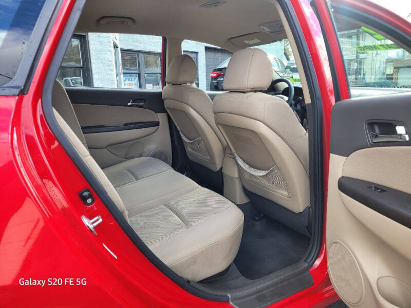 2012 Hyundai Elantra Touring GLS