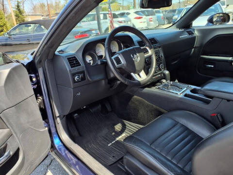 2013 Dodge Challenger SXT