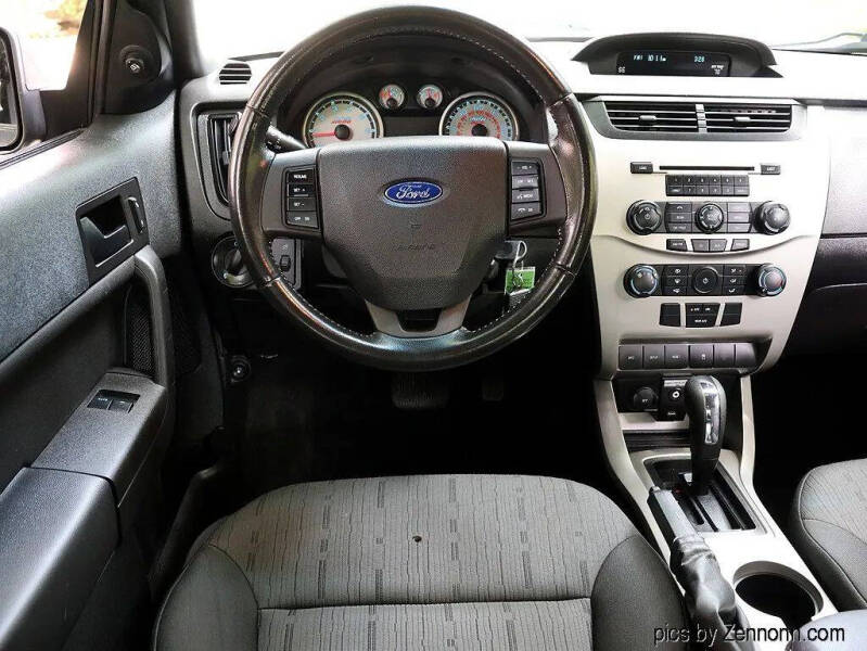 2010 Ford Focus SE