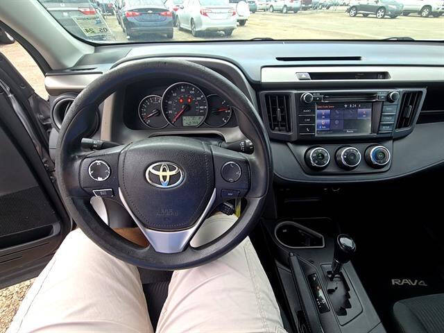 2016 Toyota RAV4 LE