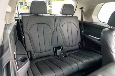 2019 BMW X7 xDrive40i