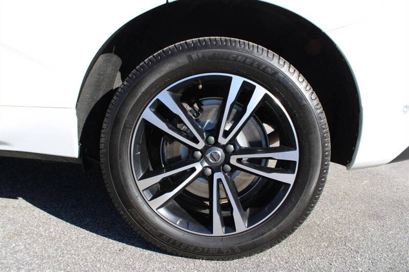 2019 Volvo XC60 T6 Momentum