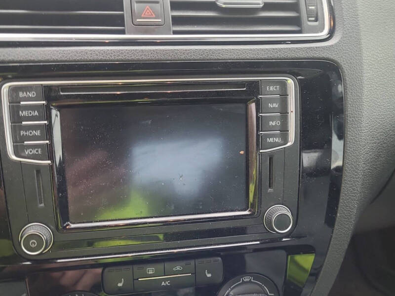 2016 Volkswagen Jetta 1.8T Sport