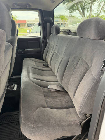 2002 Chevrolet Silverado 1500 LS