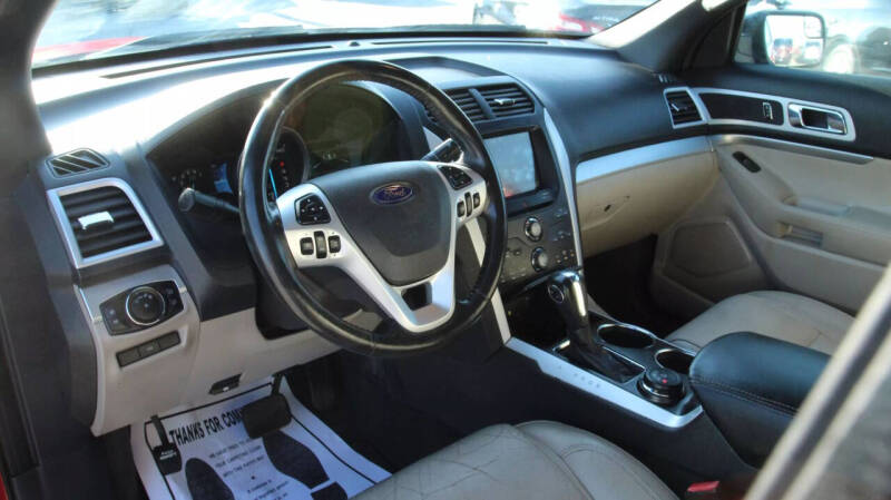 2011 Ford Explorer XLT