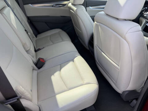 2018 Cadillac XT5 Luxury