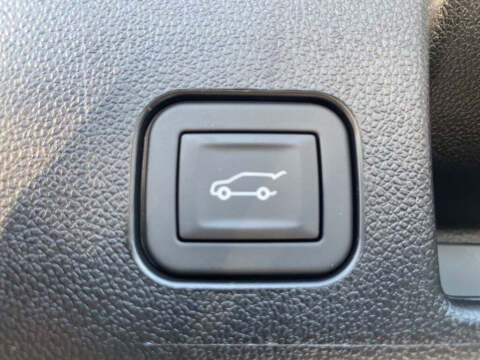 2026 Chevrolet Equinox EV LT 2