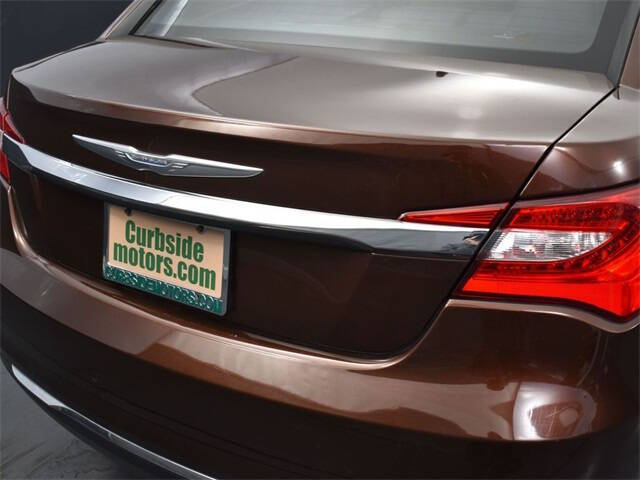 2013 Chrysler 200 Touring