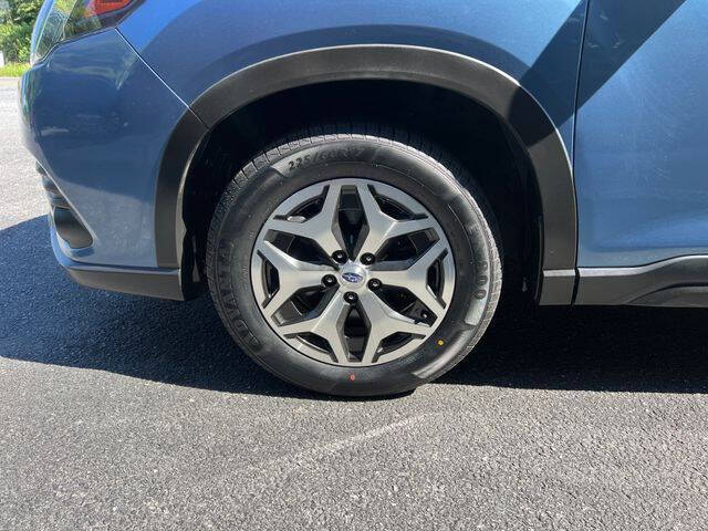 2024 Subaru Forester Premium