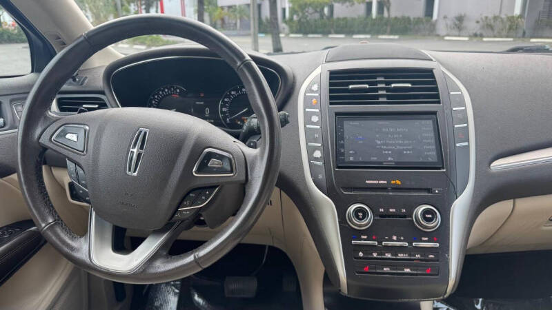 2019 Lincoln MKC Premiere