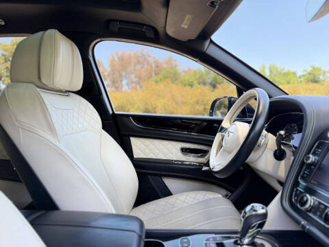 2017 Bentley Bentayga