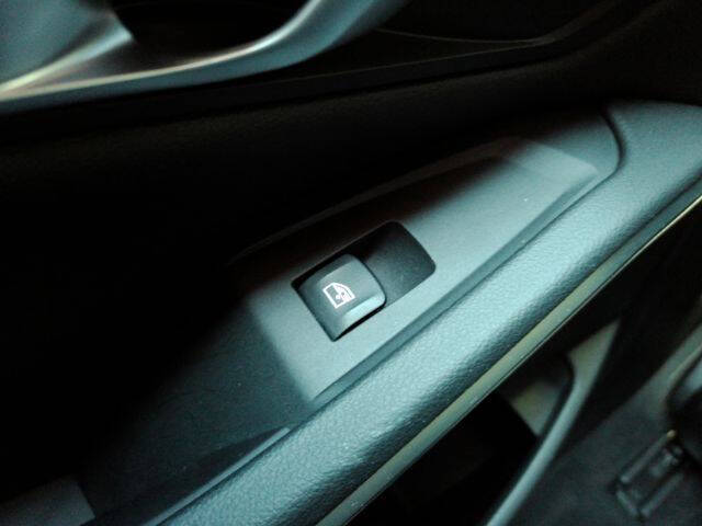 2024 BMW 3 Series 330i