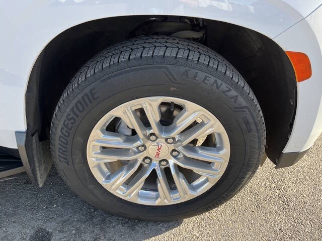 2022 GMC Yukon XL SLT