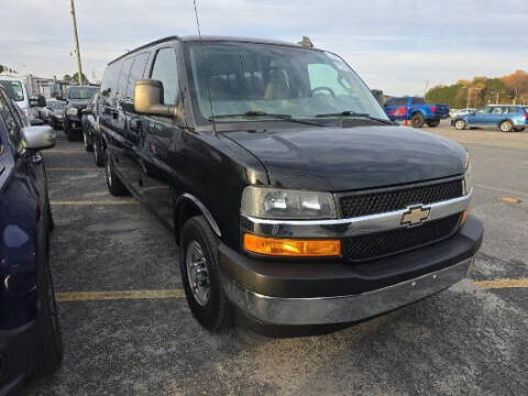 2017 Chevrolet Express LT 3500
