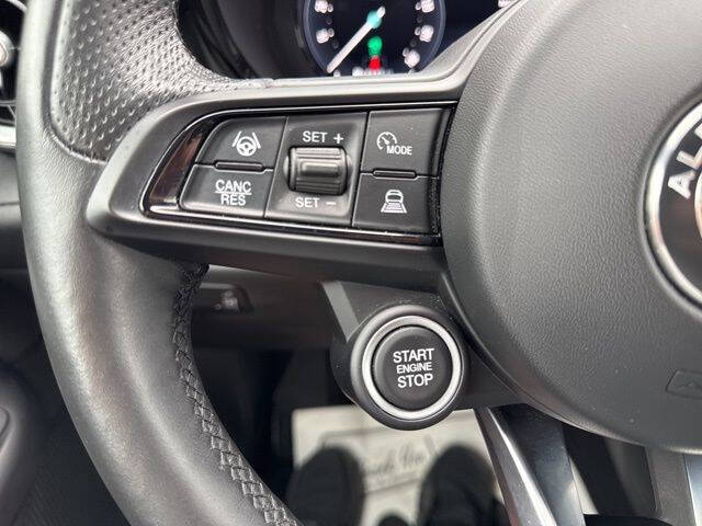 2024 Alfa Romeo Tonale Hybrid Sprint