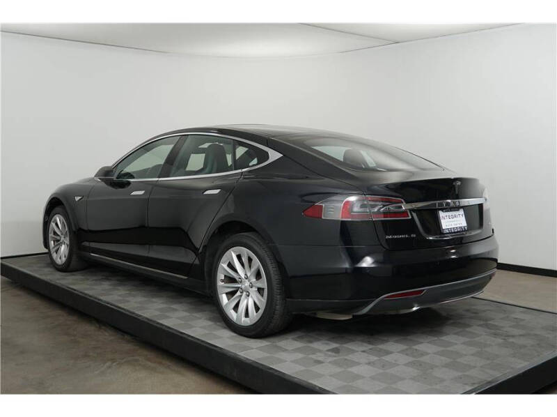 2016 Tesla Model S