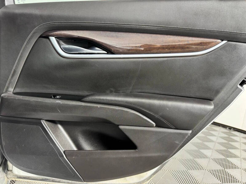 2015 Cadillac XTS Luxury