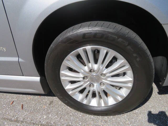 2013 Chrysler Town and Country Limited