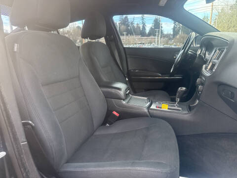 2011 Dodge Charger SE