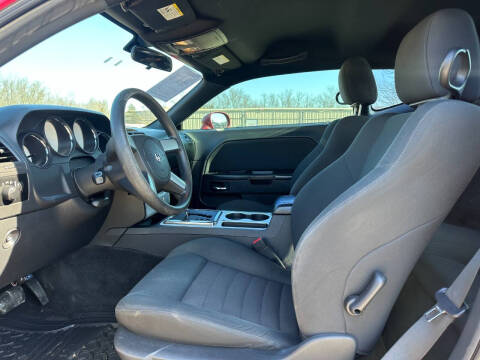 2010 Dodge Challenger SE