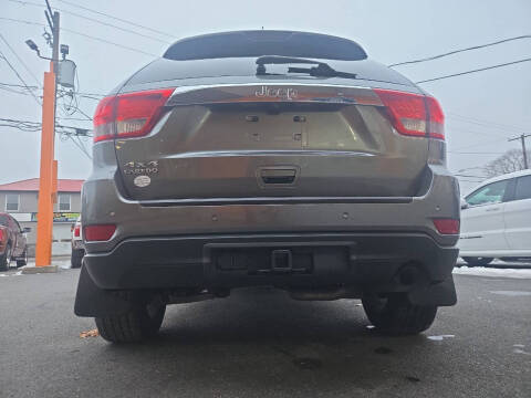 2013 Jeep Grand Cherokee Laredo