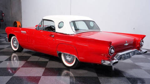 1957 Ford Thunderbird