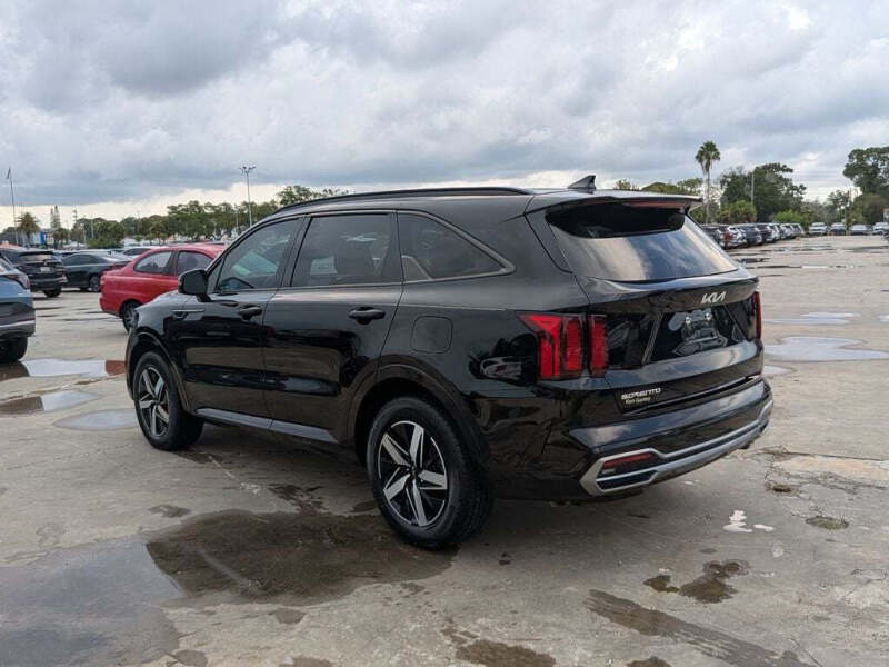 2023 Kia Sorento S