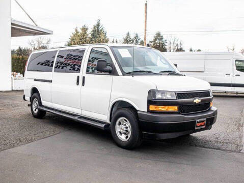 2023 Chevrolet Express LS 3500