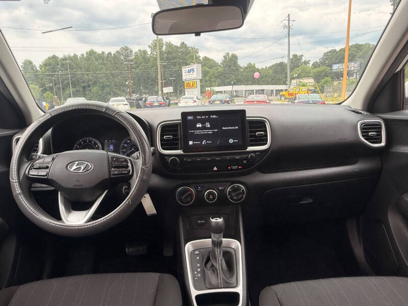 2021 Hyundai Venue SE