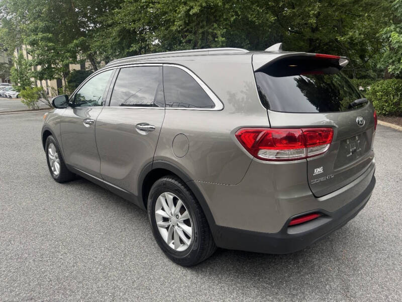 2017 Kia Sorento LX