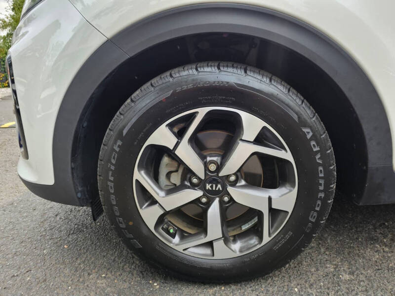 2022 Kia Sportage LX