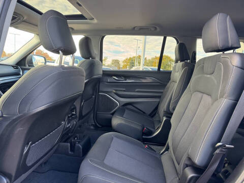 2021 Jeep Grand Cherokee L Altitude