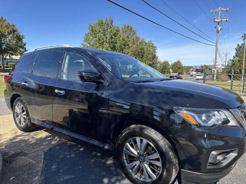 2020 Nissan Pathfinder SL