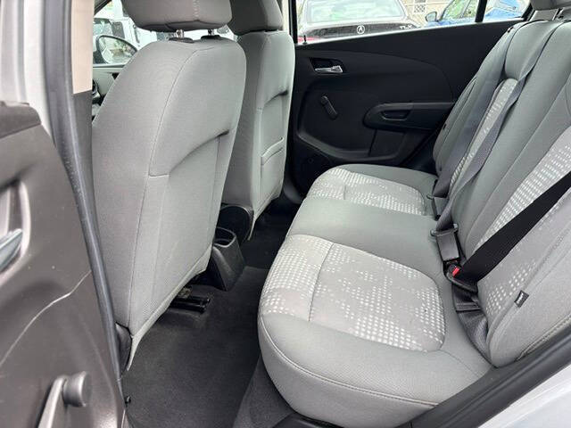 2013 Chevrolet Sonic LS Auto