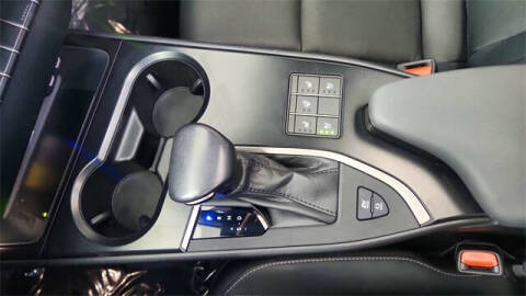 2024 Lexus UX 250h Premium