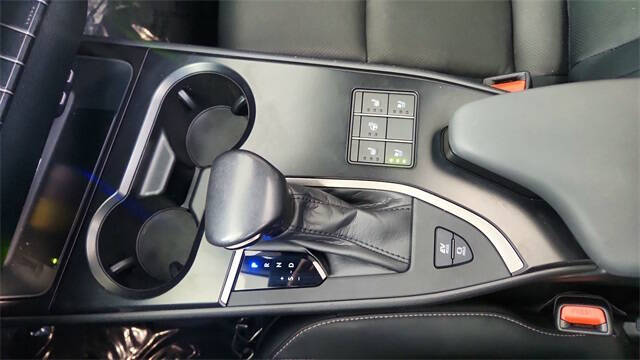 2024 Lexus UX 250h Premium