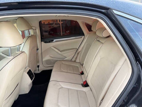 2017 Volkswagen Passat 1.8T SE