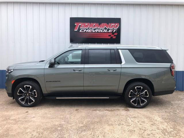 2023 Chevrolet Suburban LT