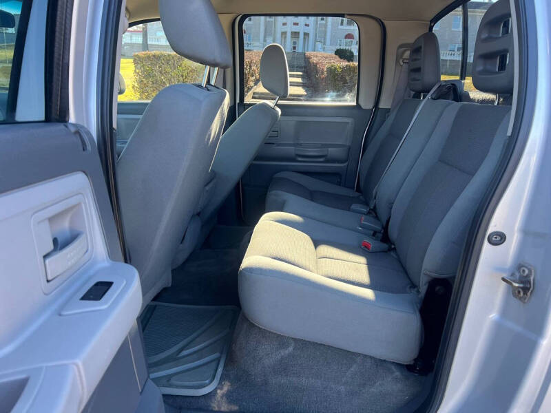 2005 Dodge Dakota SLT