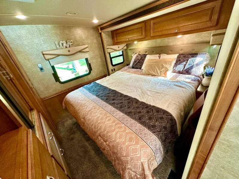 2014 Ford Motorhome Chassis